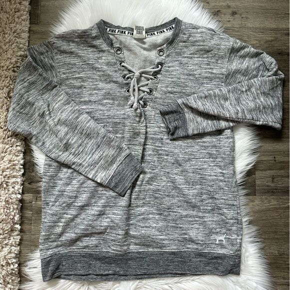 WOMENS VICTORIA SECRET OVERSIZED TOP SIZE SMALL - Picture 1 of 3